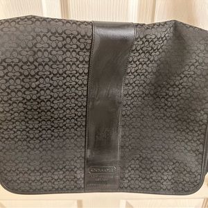 Coach Signature Messenger Bag/Brief, pre-owned, gently used, black, unisex